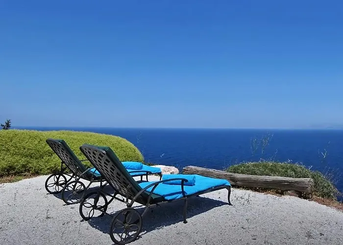 Sirens Pyrgos - Infinity Sea Views Σκόπελος